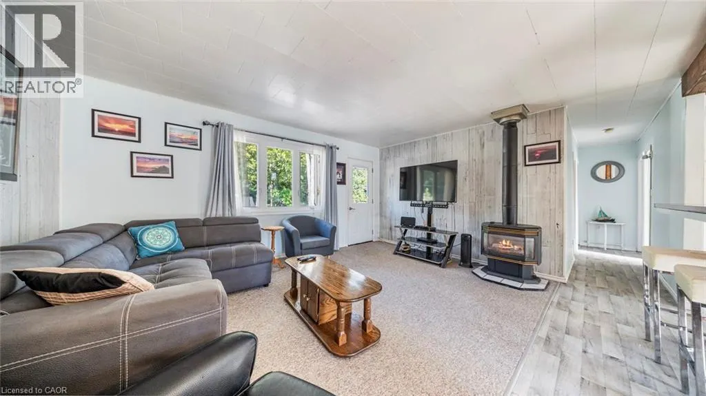 52 RIDGEWOOD DR Drive