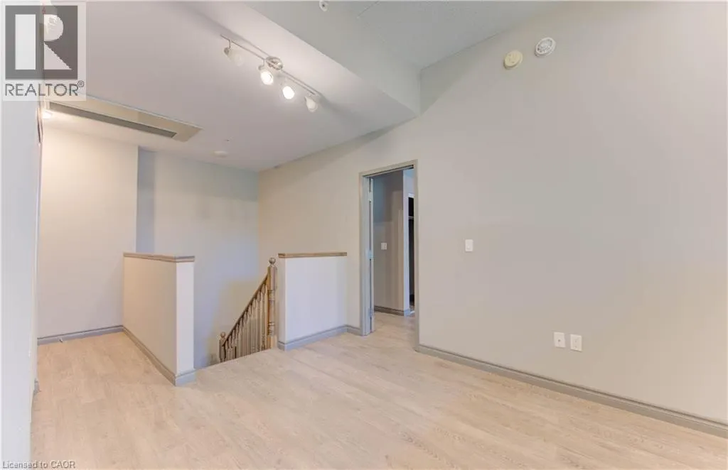 321 SPRUCE Street Unit# 102, #102