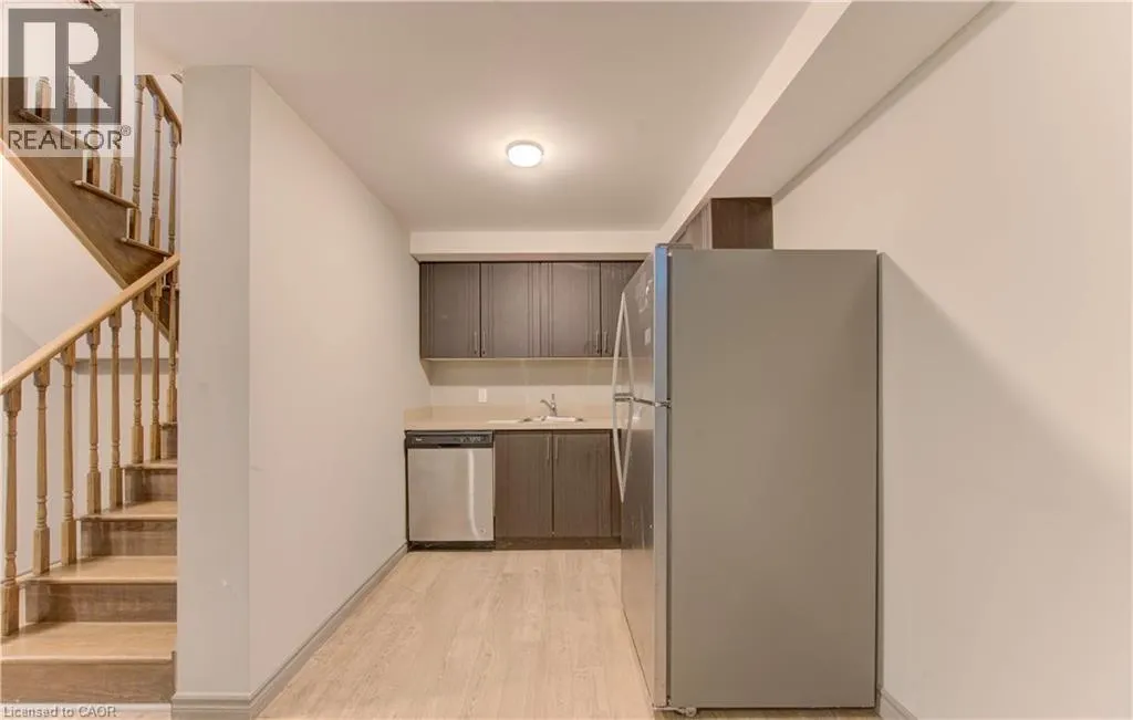 321 SPRUCE Street Unit# 102, #102
