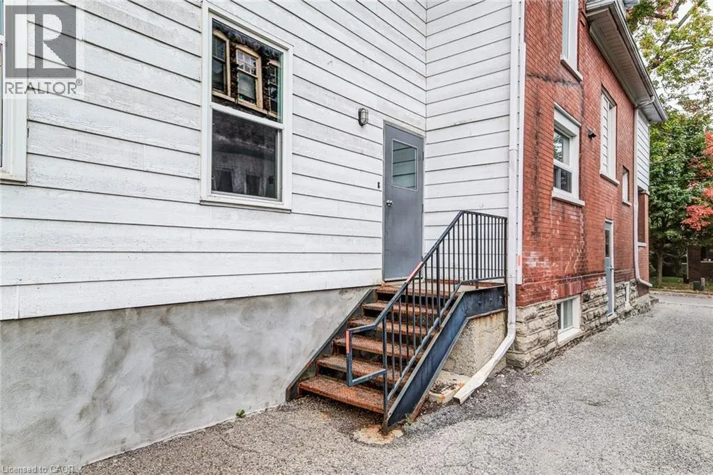 19 SCHNEIDER Avenue