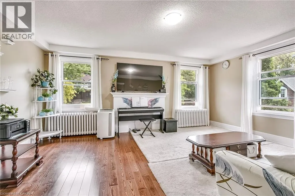 25 MOUNTWOOD Avenue Unit# 14, #14