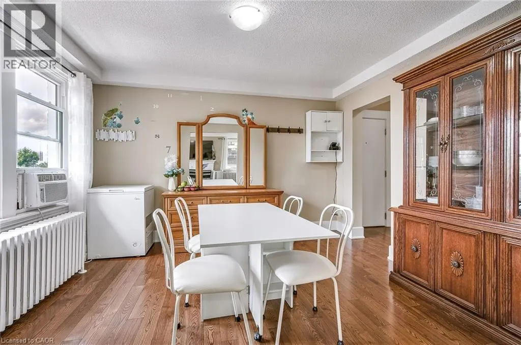 25 MOUNTWOOD Avenue Unit# 14, #14