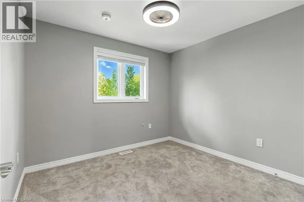 17 DENNIS Drive