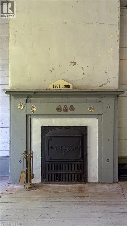 55 CAYLEY Street