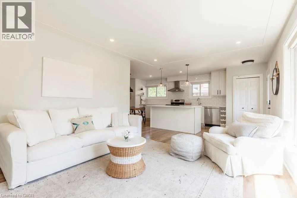 166 WEST 33RD Street Unit# 1, #1