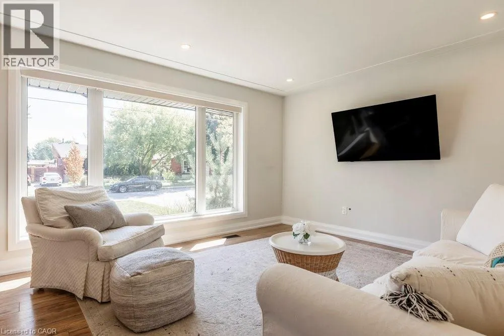 166 WEST 33RD Street Unit# 1, #1