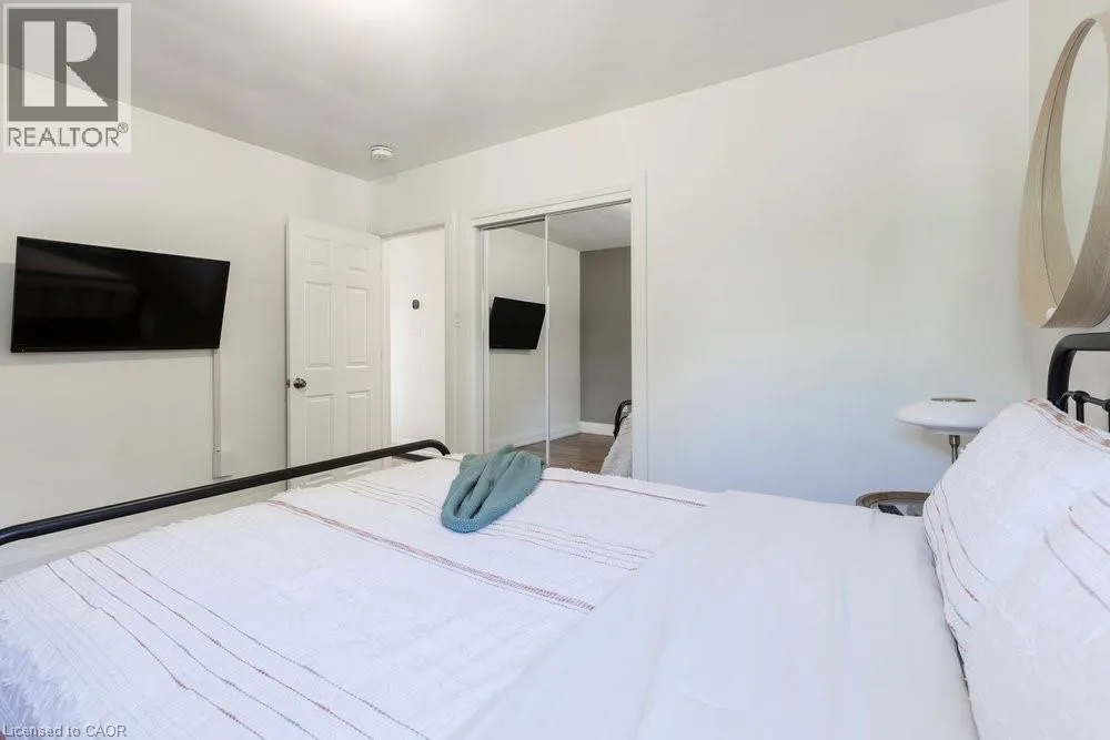 166 WEST 33RD Street Unit# 1, #1