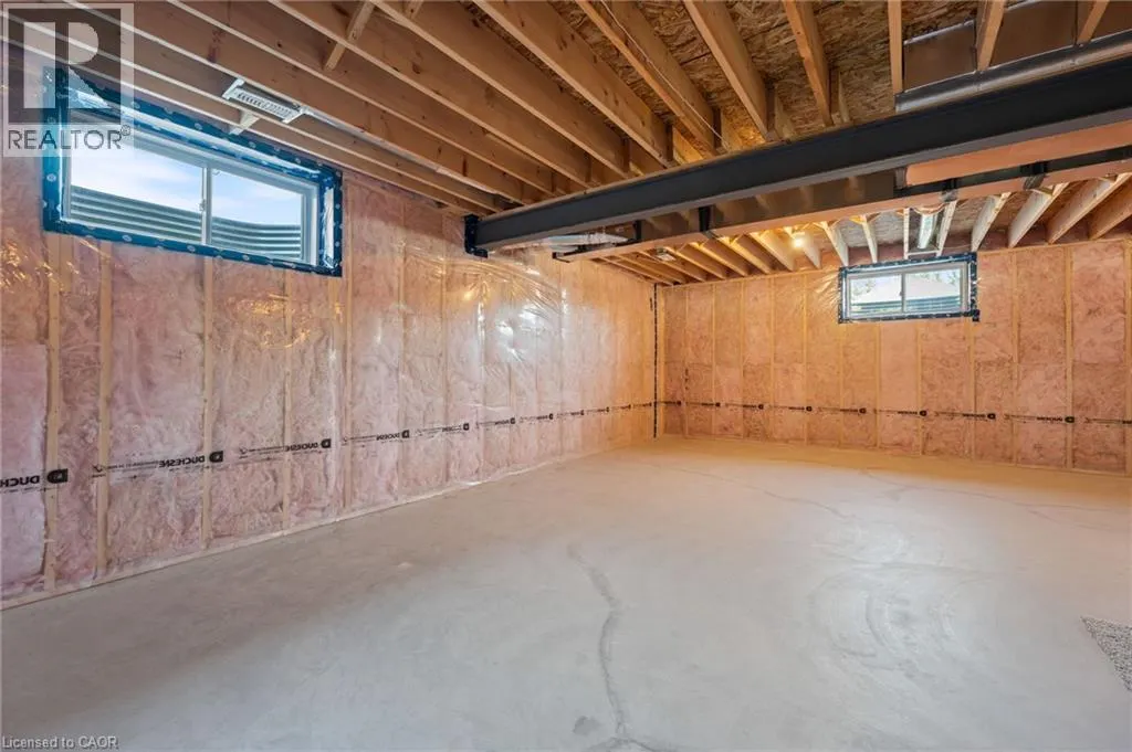 1 PEACHLEAF Lane
