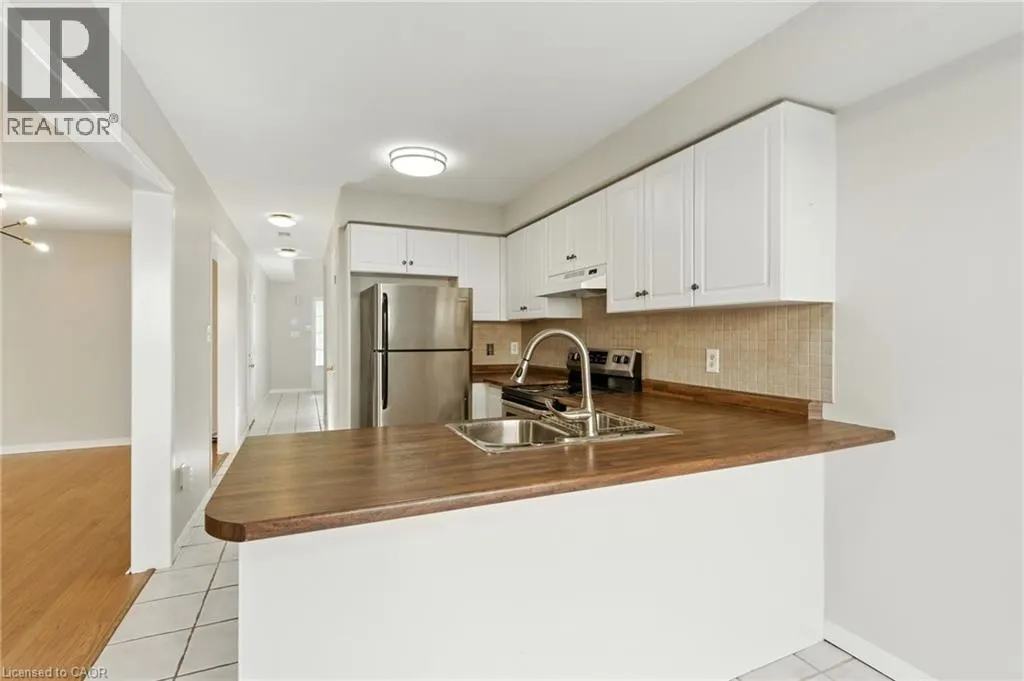 1283 BLANSHARD Drive Unit# 2, #2