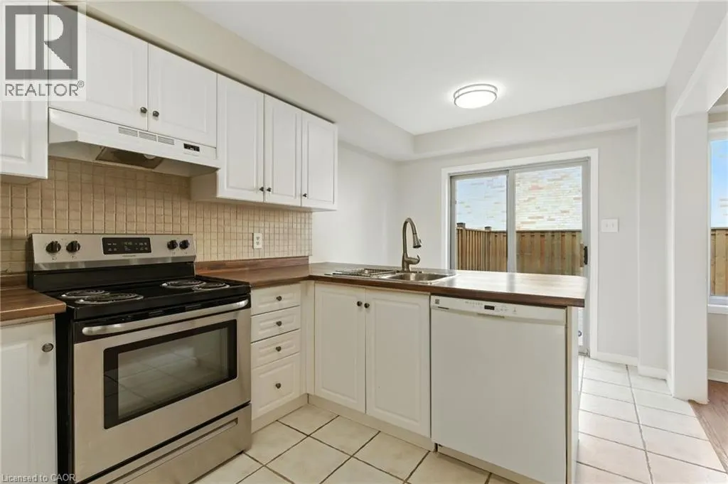1283 BLANSHARD Drive Unit# 2, #2