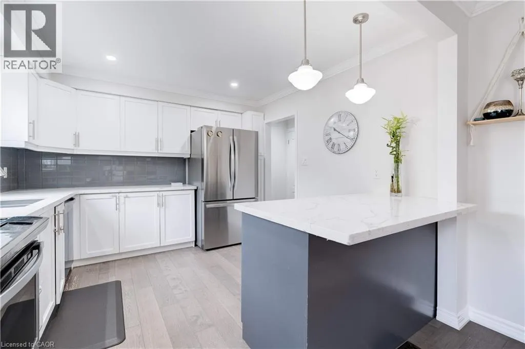 5475 LAKESHORE Road Unit# 19, #19