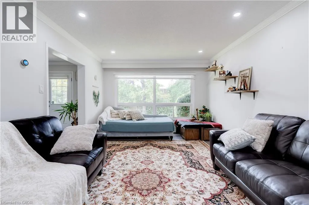 5475 LAKESHORE Road Unit# 19, #19