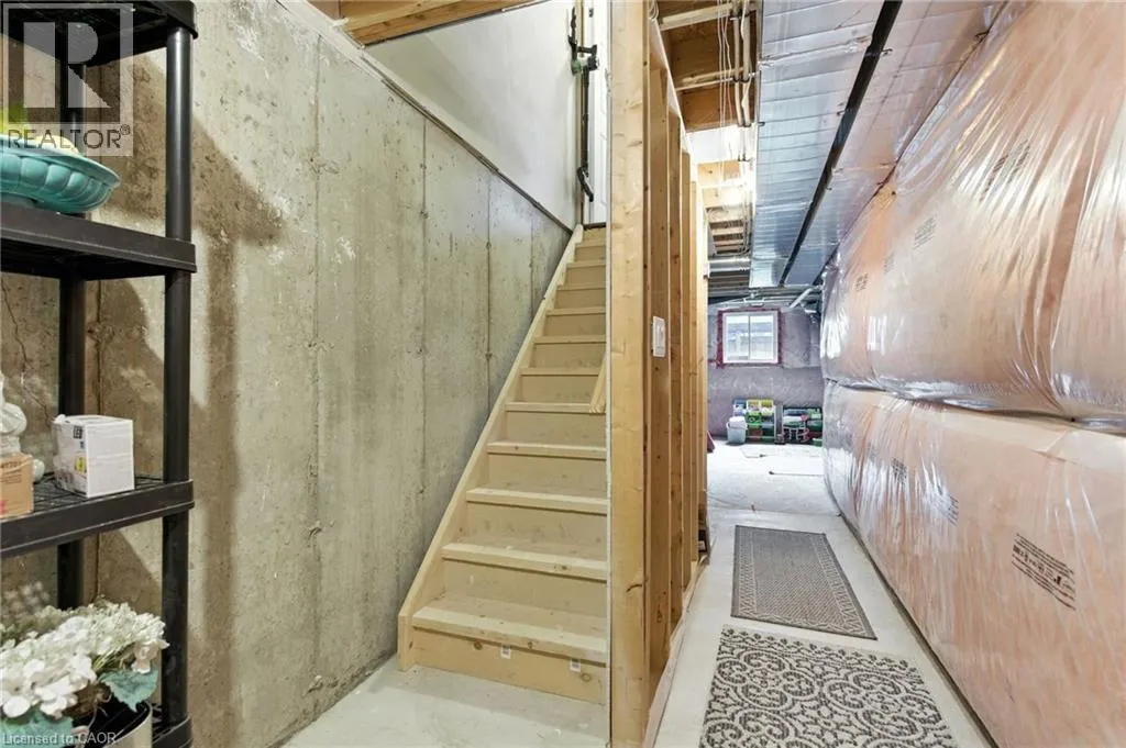 377 GLANCASTER Road Unit# 24, #24
