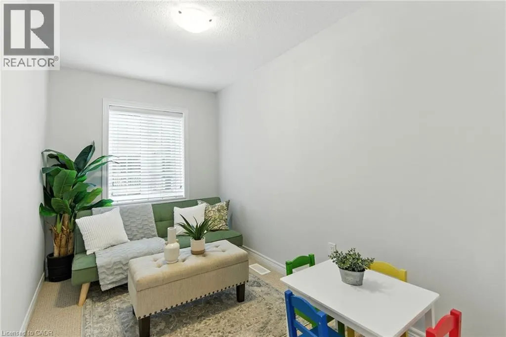 377 GLANCASTER Road Unit# 24, #24