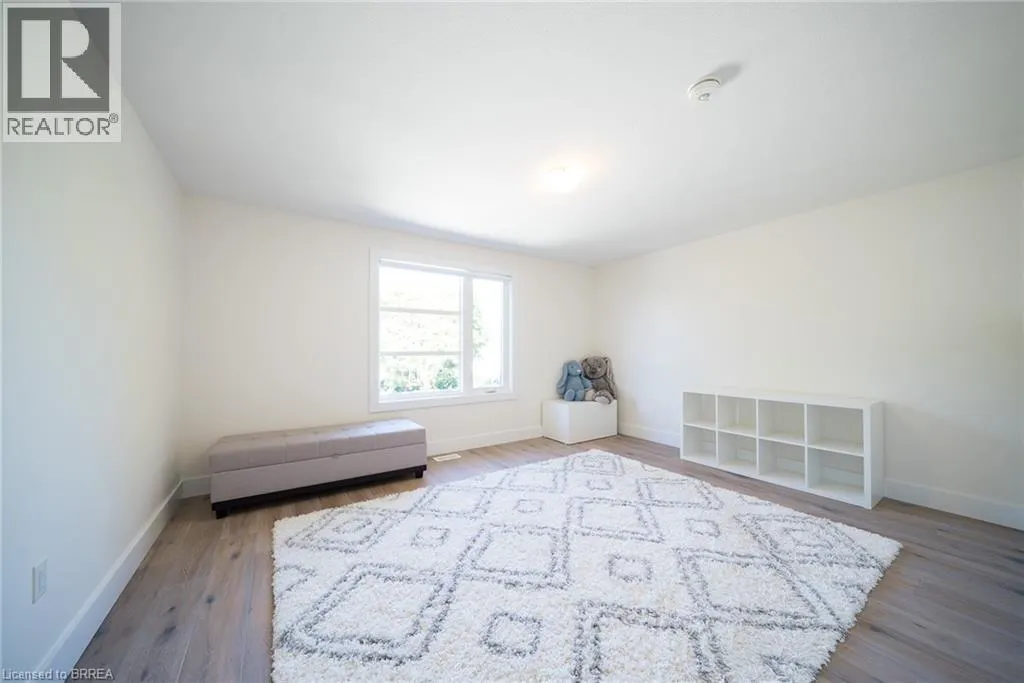 38 LAKEVIEW Avenue