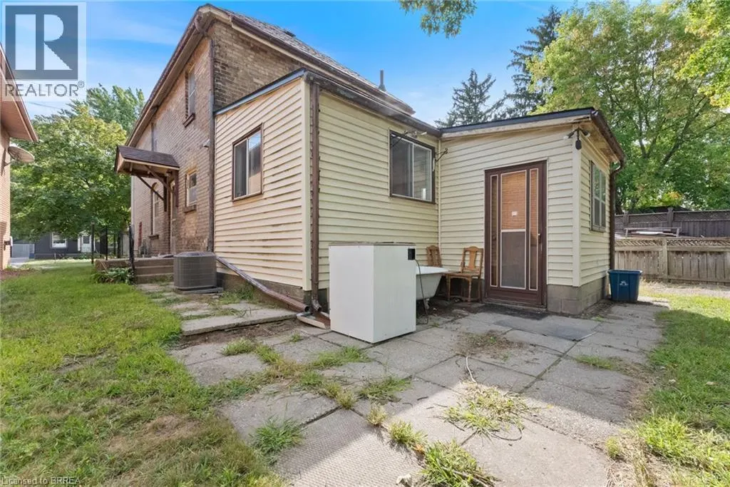 150 ELGIN Street Unit# LOWER, #LOWER