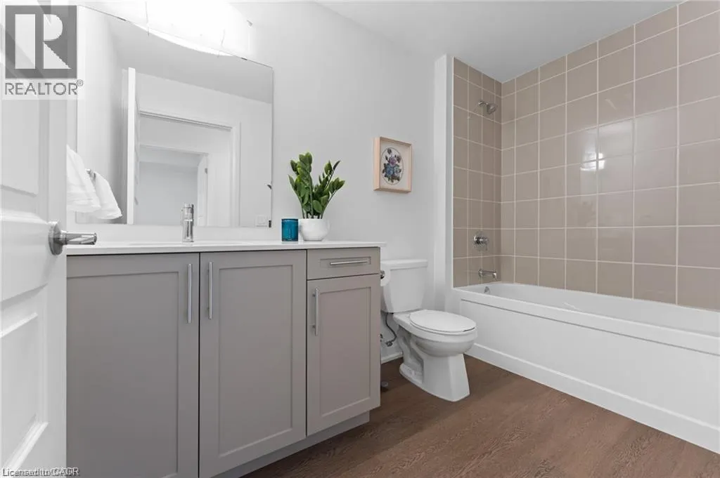 88 GIBSON Street Unit# 209, #209