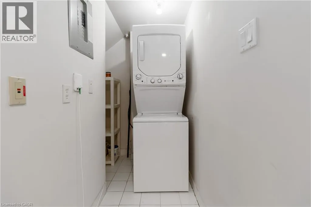221 ROBINSON Street Unit# 403, #403