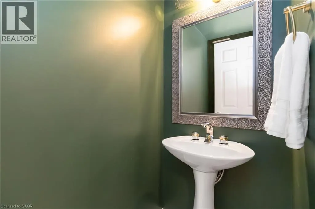 221 ROBINSON Street Unit# 403, #403