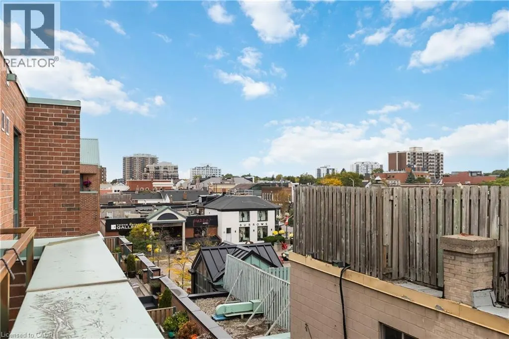 221 ROBINSON Street Unit# 403, #403
