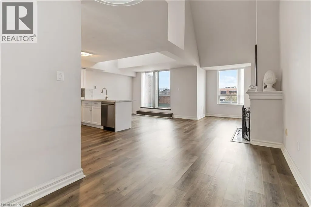 221 ROBINSON Street Unit# 403, #403