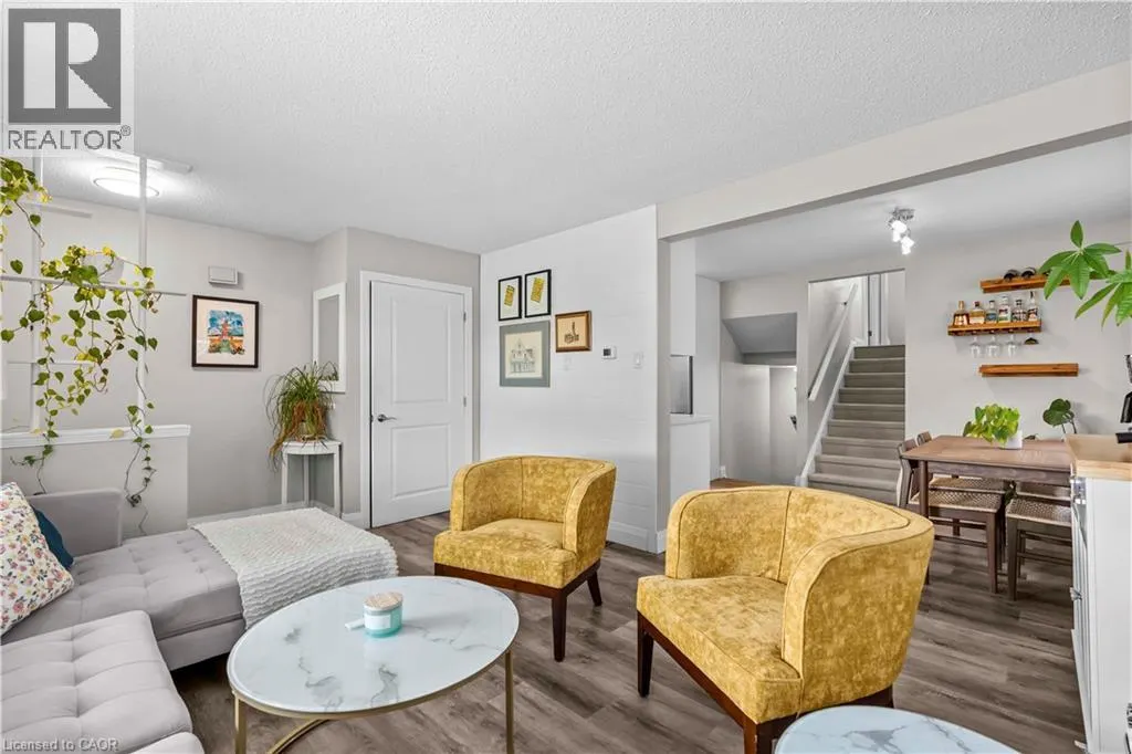 82 EAST 36TH Street