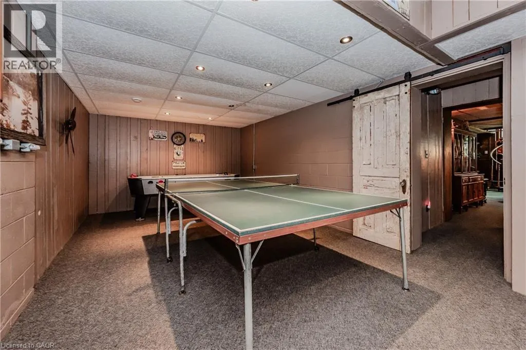 111 GRANDVIEW Drive