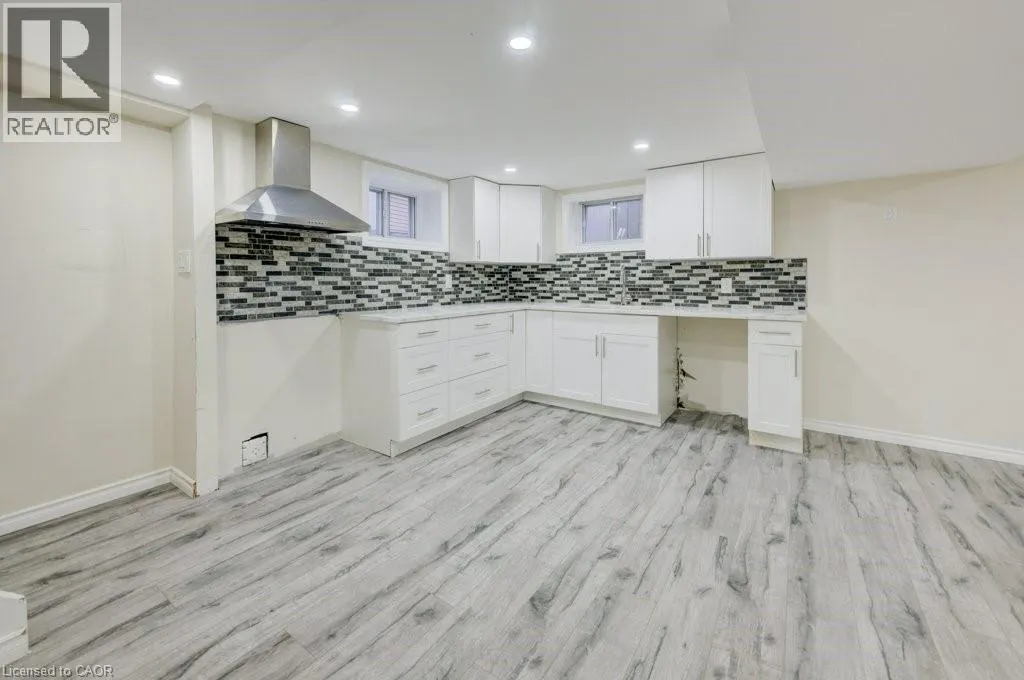 446 KINGSLEIGH Court