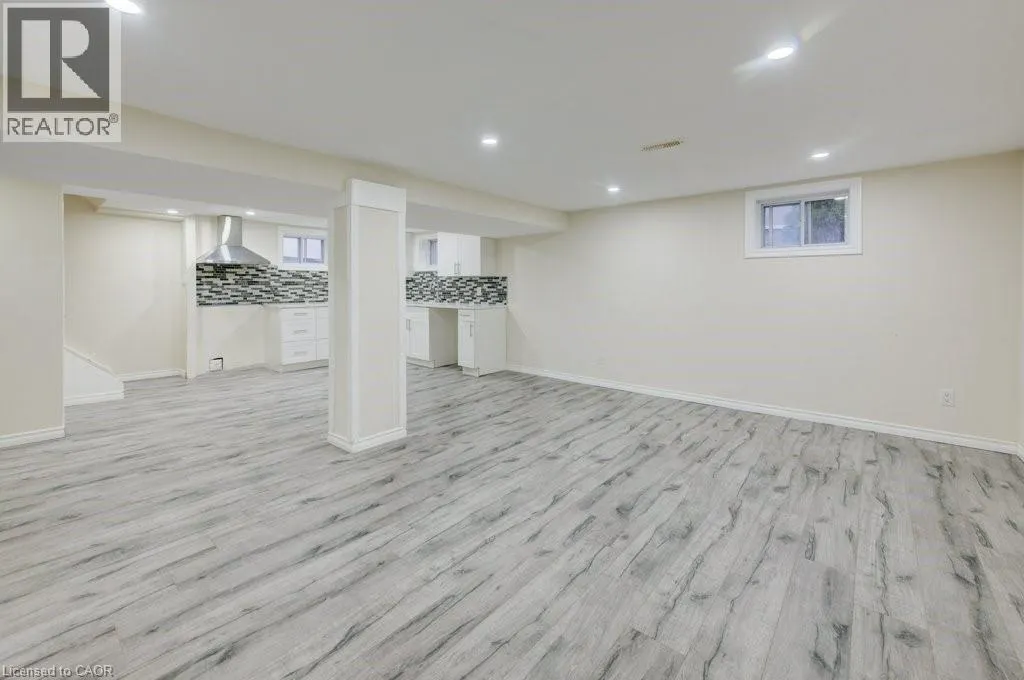 446 KINGSLEIGH Court