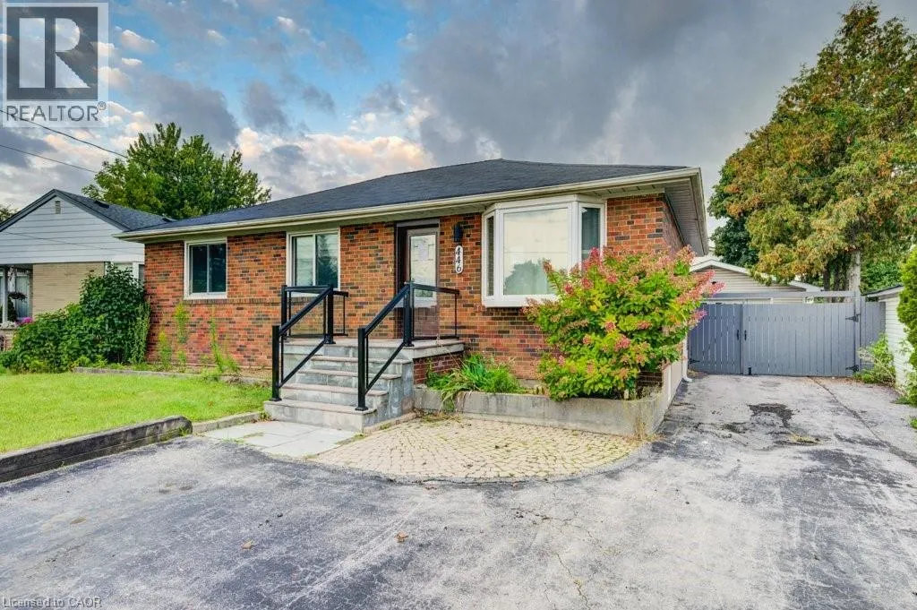 446 KINGSLEIGH Court