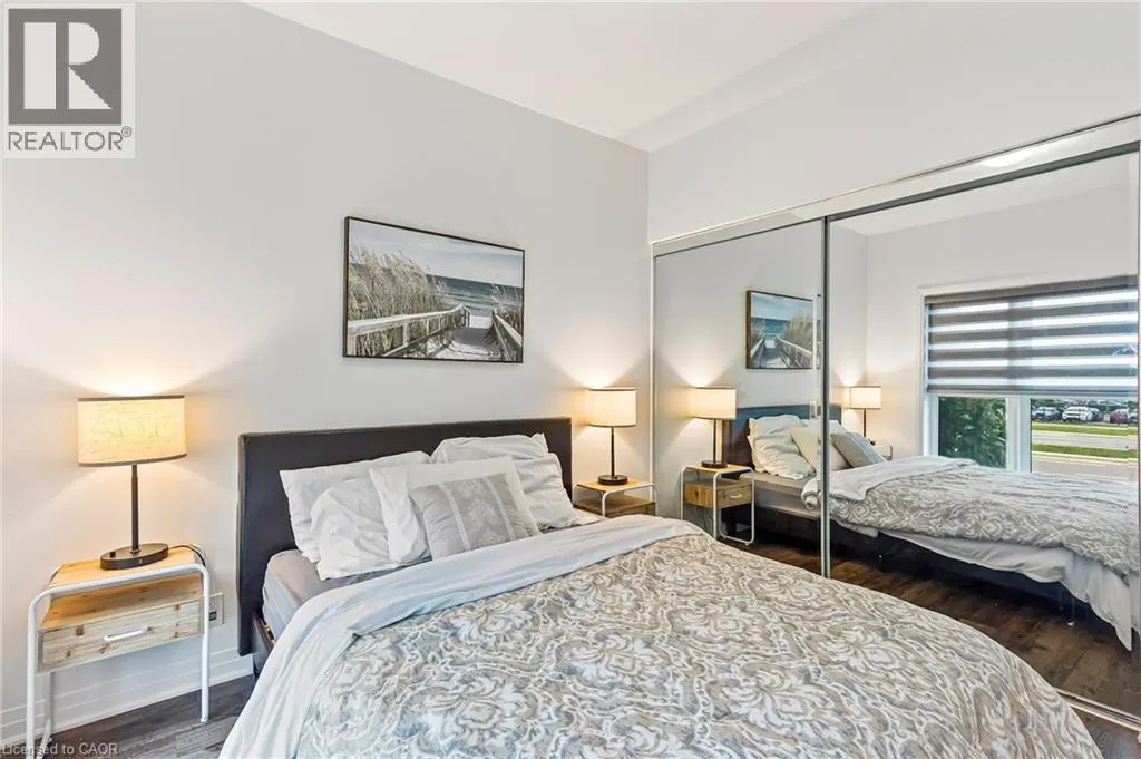 102 GROVEWOOD Common Unit# 121, #121