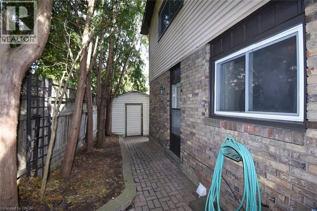 14 BASIN Crescent