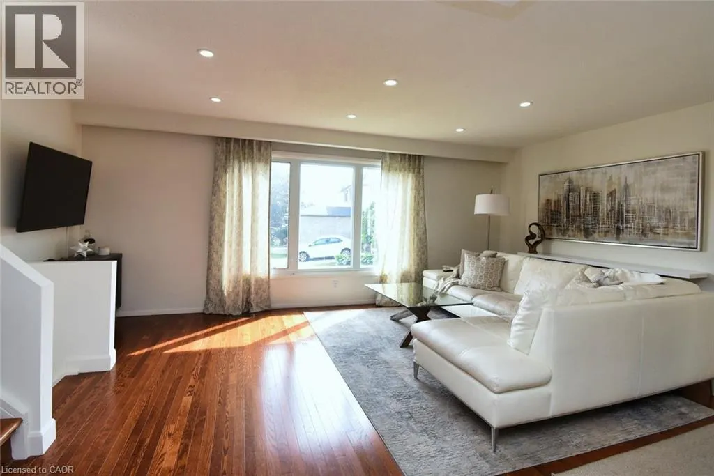 14 BASIN Crescent