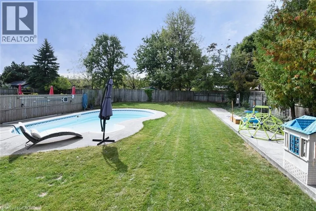 14 BASIN Crescent