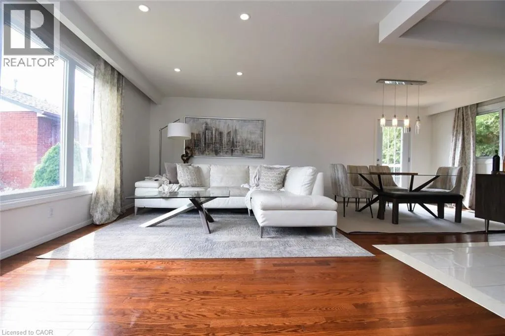 14 BASIN Crescent