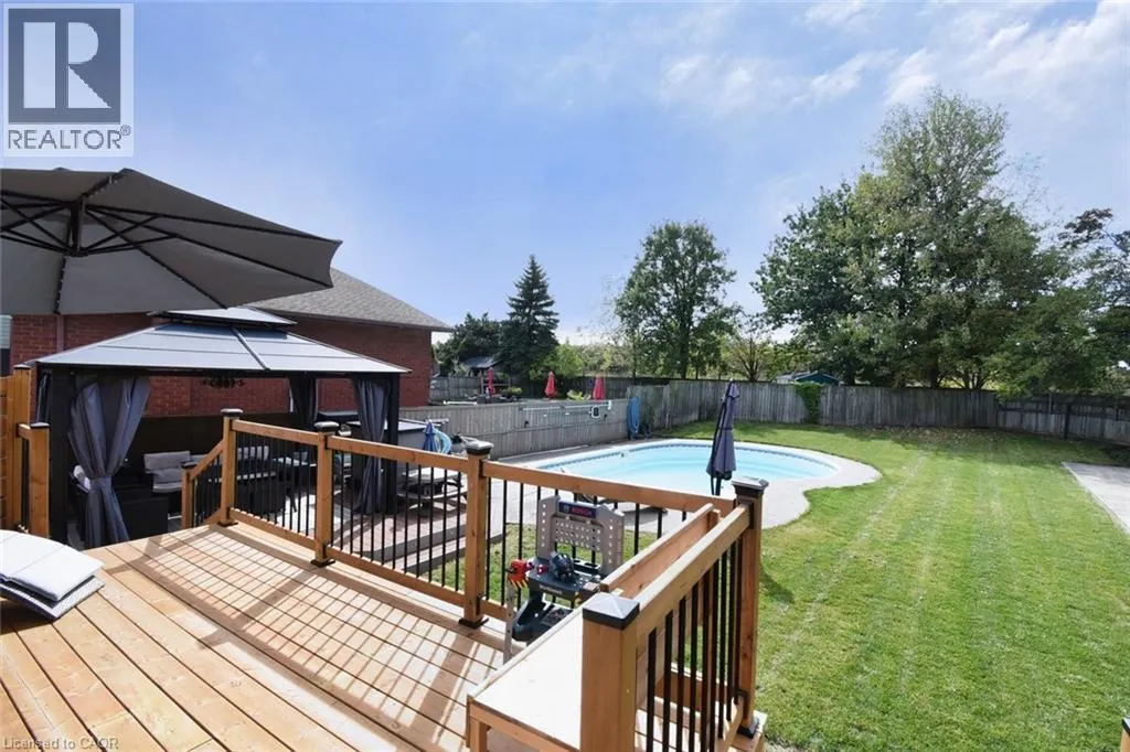 14 BASIN Crescent