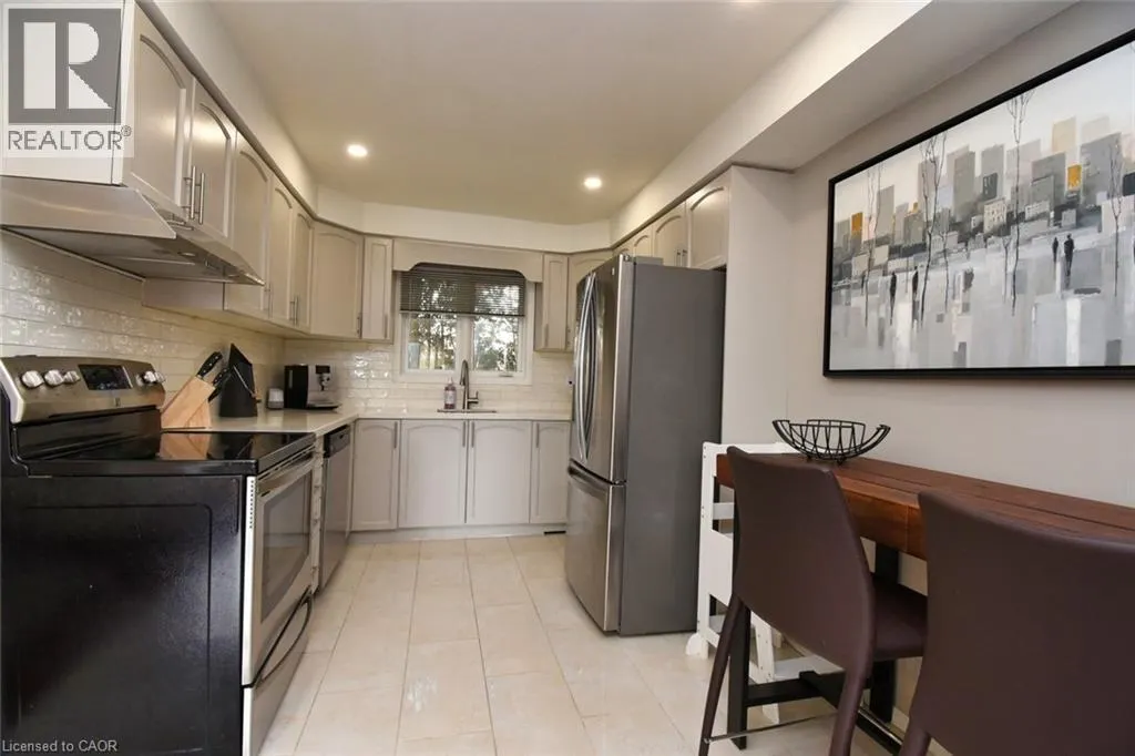 14 BASIN Crescent