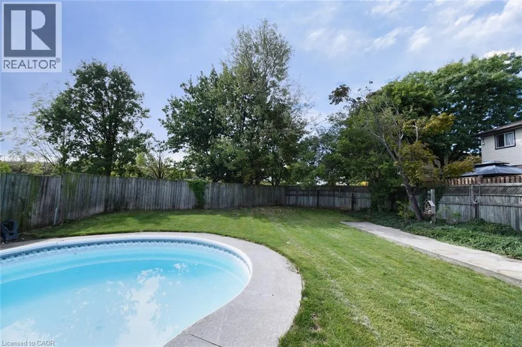 14 BASIN Crescent