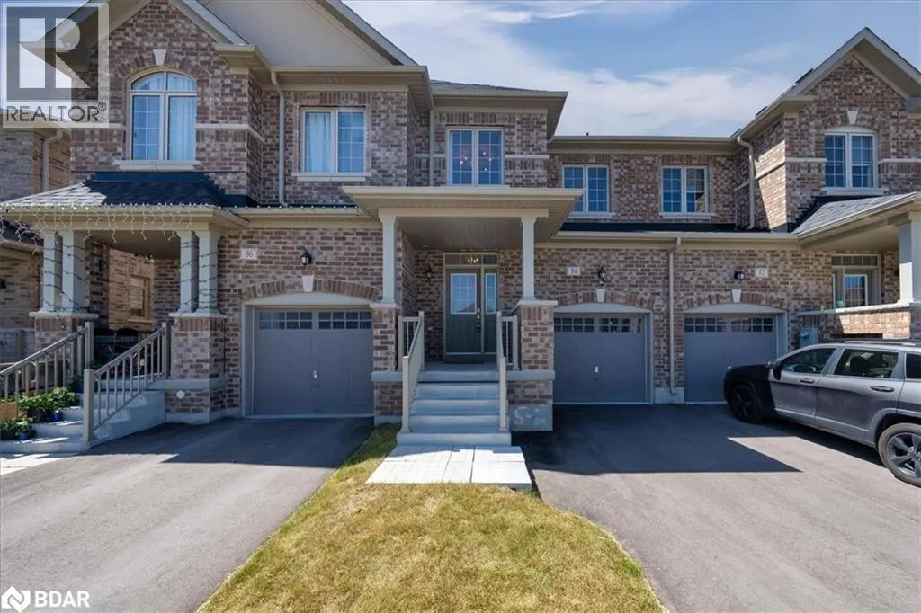 84 FERRAGINE Crescent