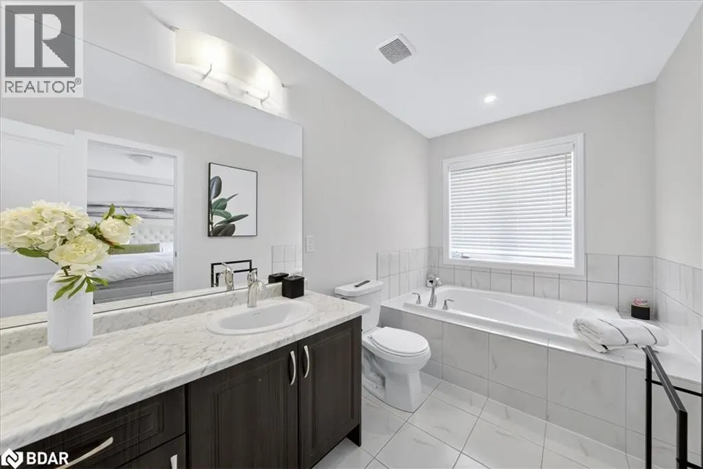 84 FERRAGINE Crescent