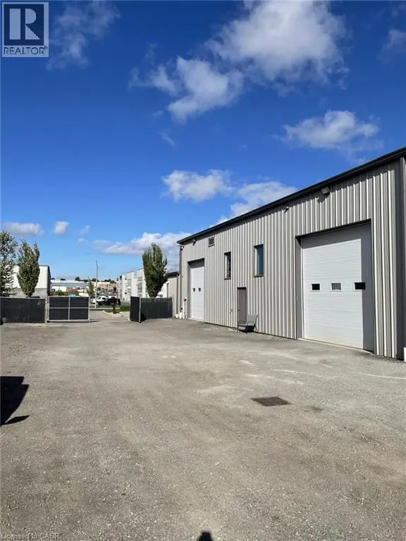 39 DITTON Drive Unit# 1, #1