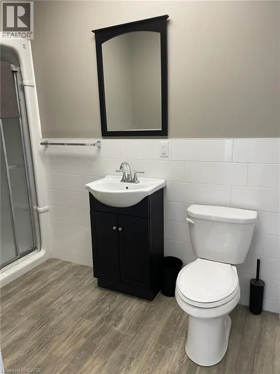 39 DITTON Drive Unit# 1, #1