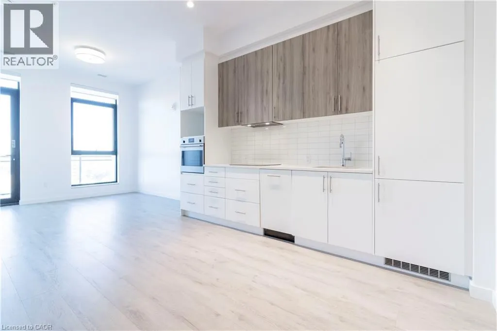 181 KING Street S Unit# PH1908, #PH1908