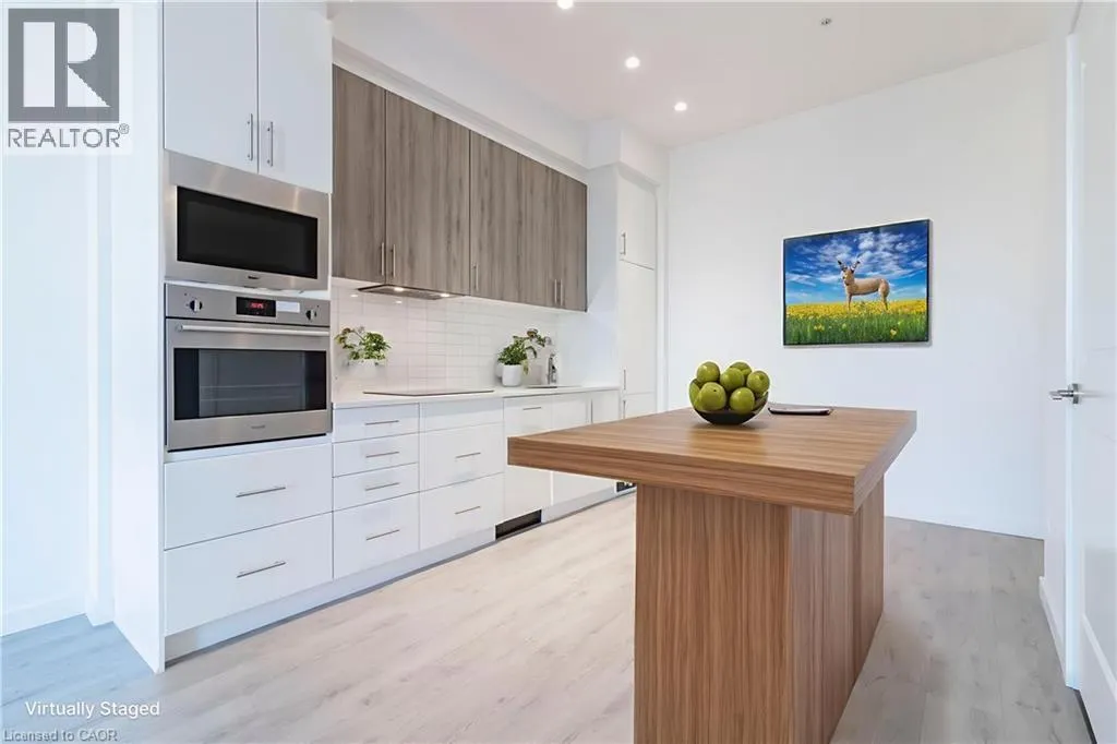 181 KING Street S Unit# PH1908, #PH1908