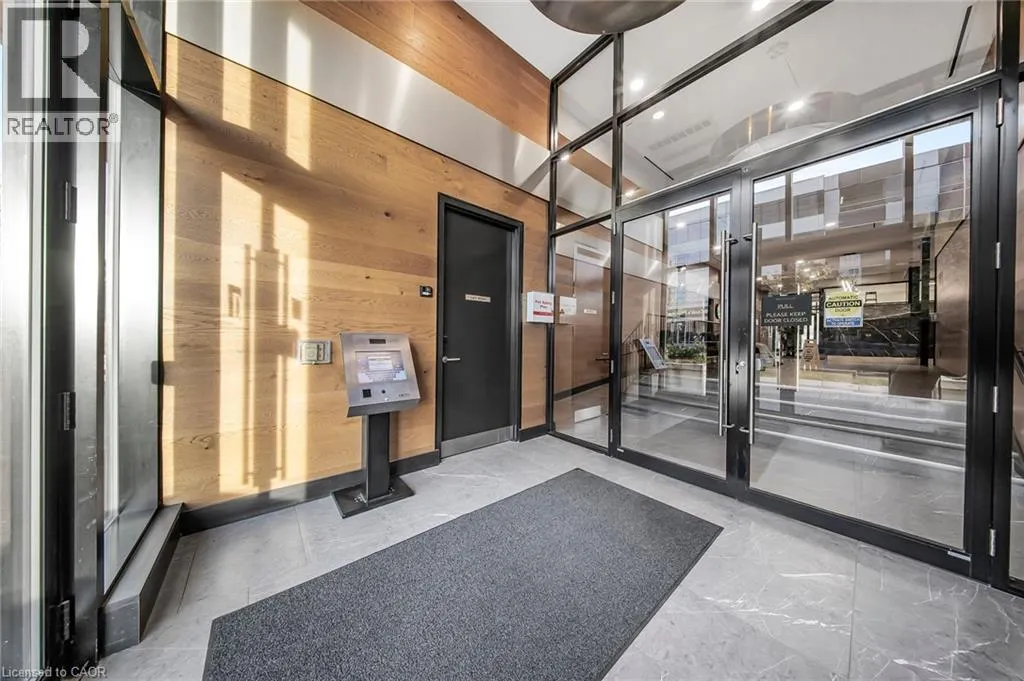145 COLUMBIA Street W Unit# 909, #909