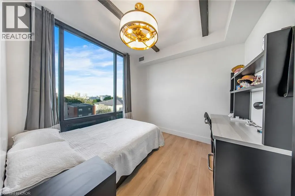 145 COLUMBIA Street W Unit# 909, #909