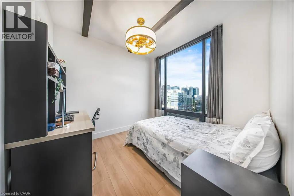 145 COLUMBIA Street W Unit# 909, #909