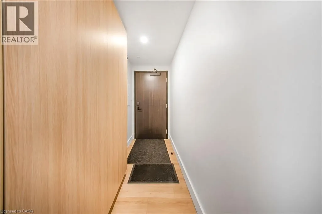 145 COLUMBIA Street W Unit# 909, #909