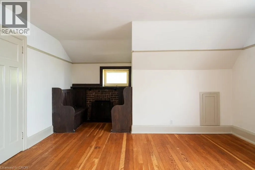 36 MOUNTWOOD Avenue