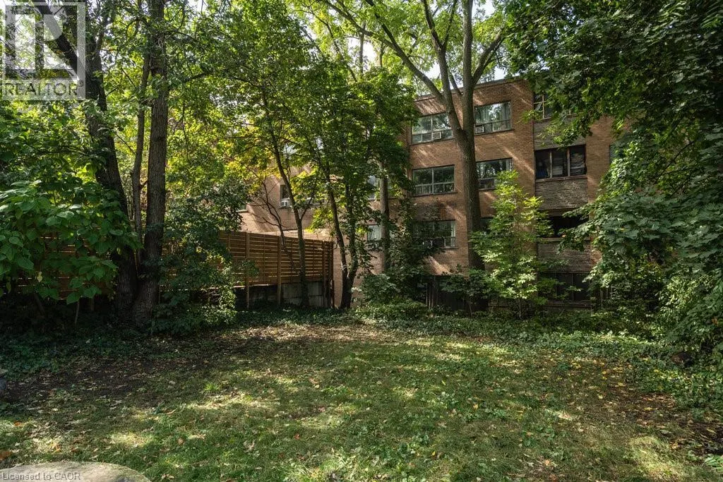 36 MOUNTWOOD Avenue